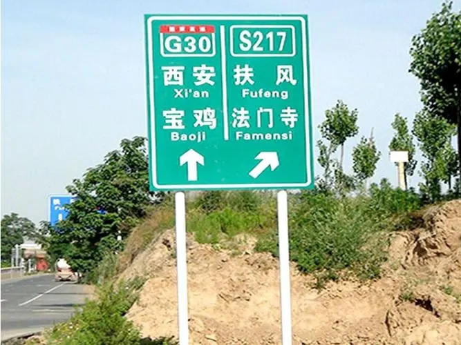 四川广告公司Led打孔发光字的间距有多少？